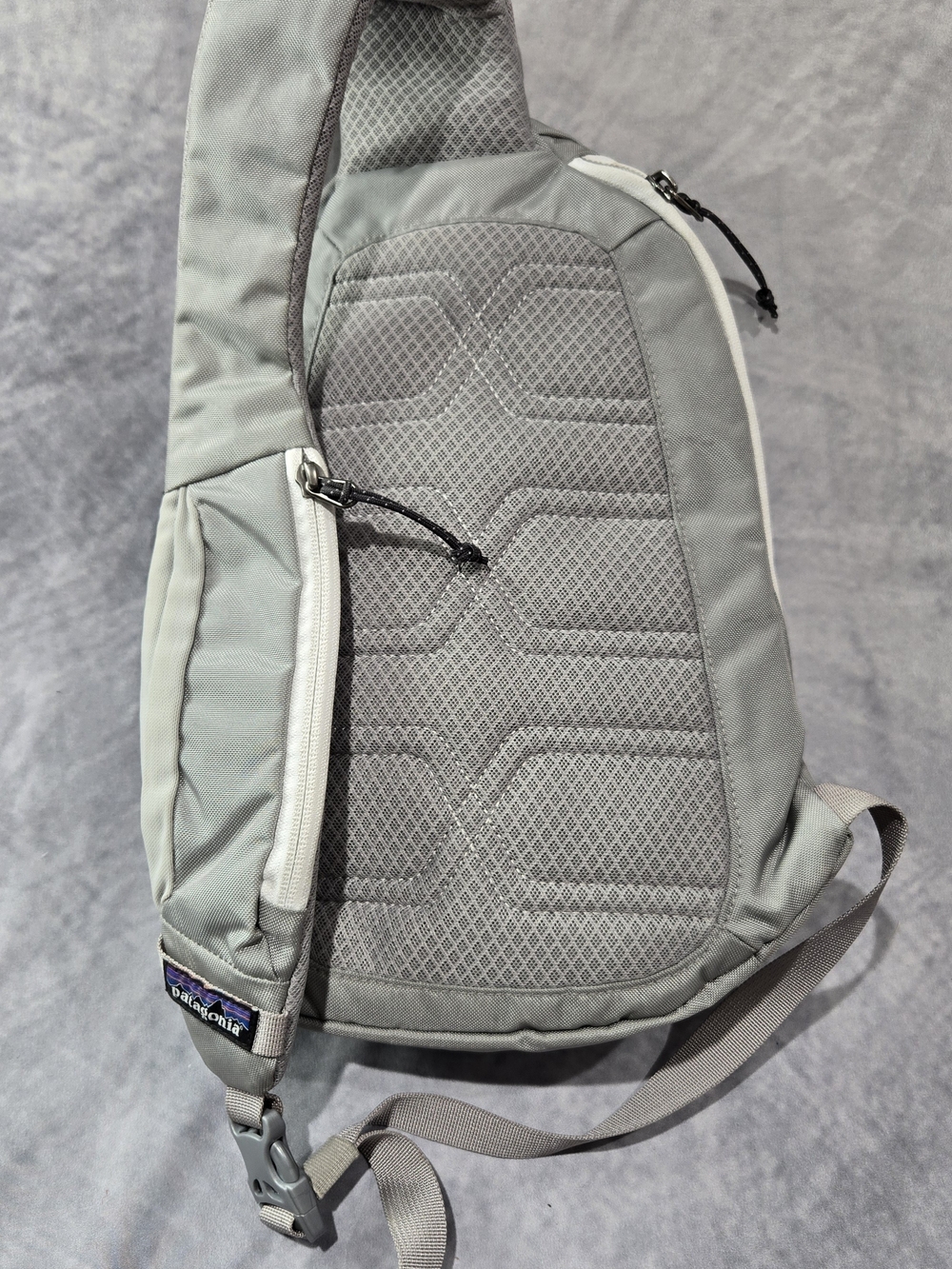 Patagonia Atom Sling 8L bag - Picture 2 of 5